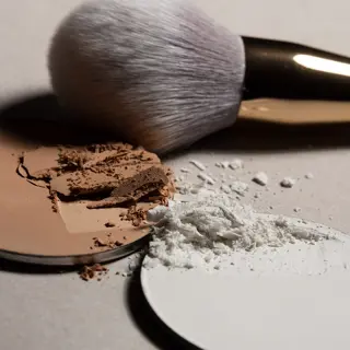 Compact Setting Powder